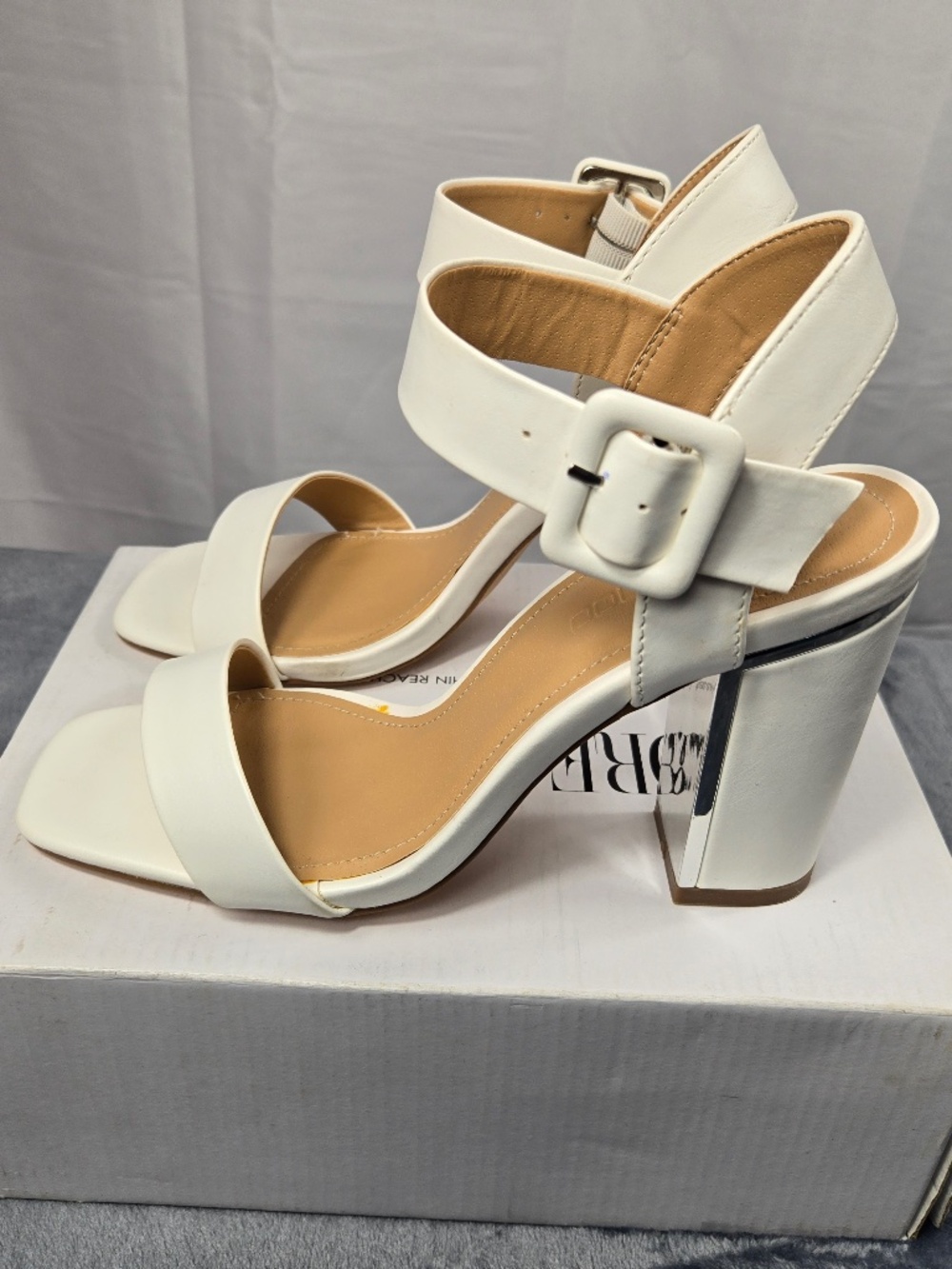 Chunky high heel summer sandal